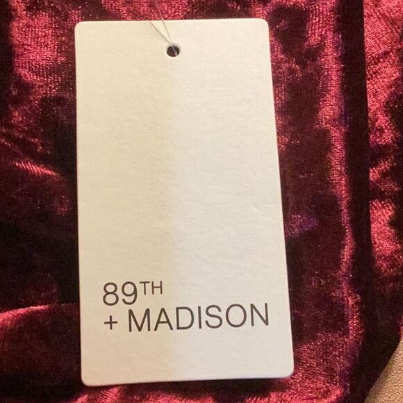 89 TH + MADISON NWT WOMENS SOFT VELVET SHORT SLEEVES BURGUNDY BLOUSE TOP  SMALL - Picture 7 of 10
